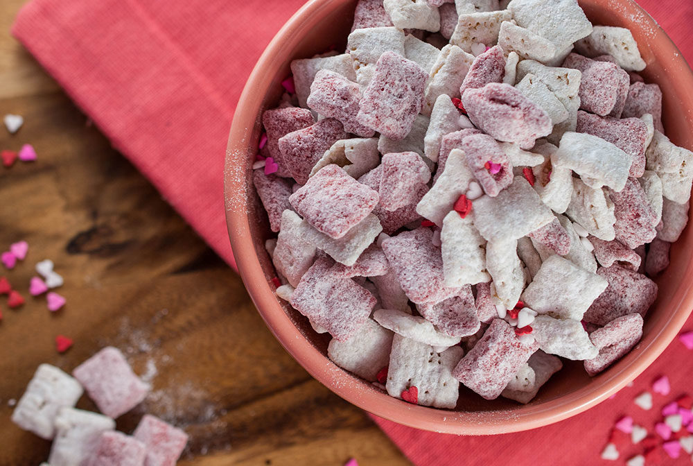 Muddy Buddies 3 strawberries and cream e1520048277200