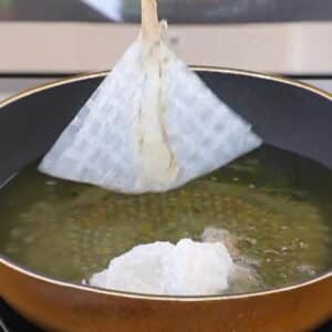 Crispy Rice Paper Shrimp Chips Recipe (10 Minutes)