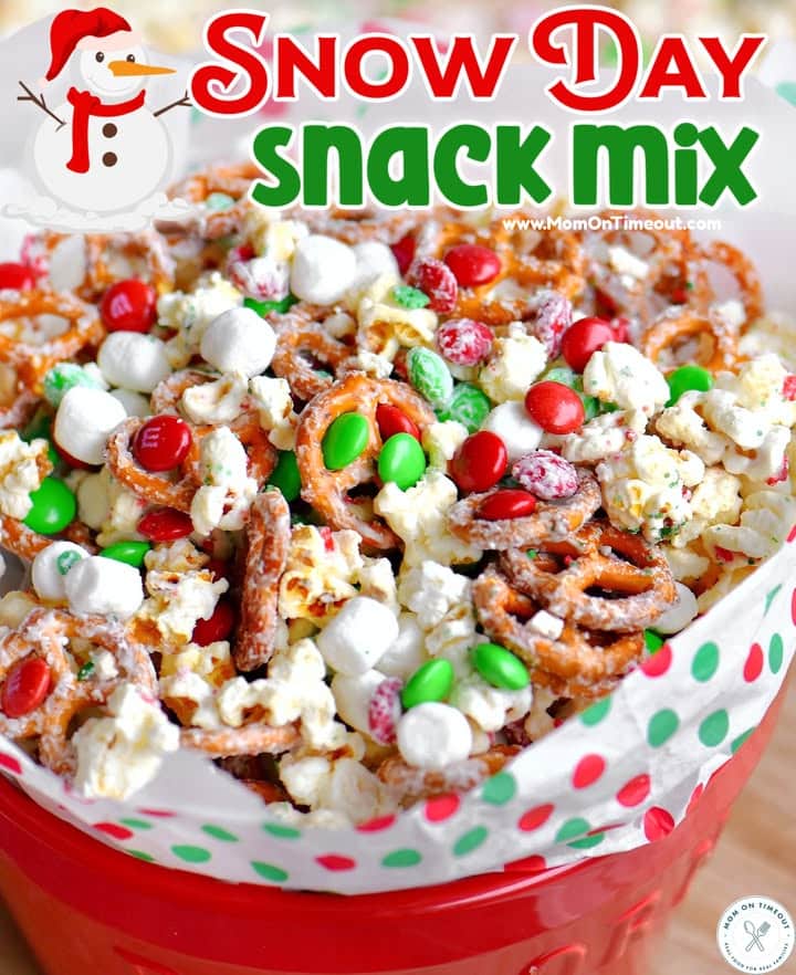 Snow Day Snack Mix: Easy Sweet & Salty Holiday Popcorn