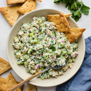 Creamy Tzatziki Chicken Salad: Easy Summer Recipe 4 Creamy Tzatziki Chicken Salad: Easy Summer Recipe