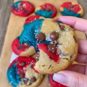 Easy Patriotic Cookies for Your Summer Holiday
