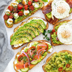 6 Gourmet Avocado Toast Variations for a Healthy Brunch